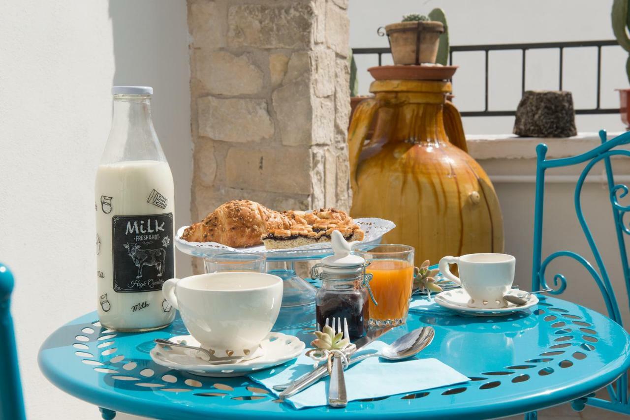 Holiday home Manidibianco Apulian Relaxing Turi